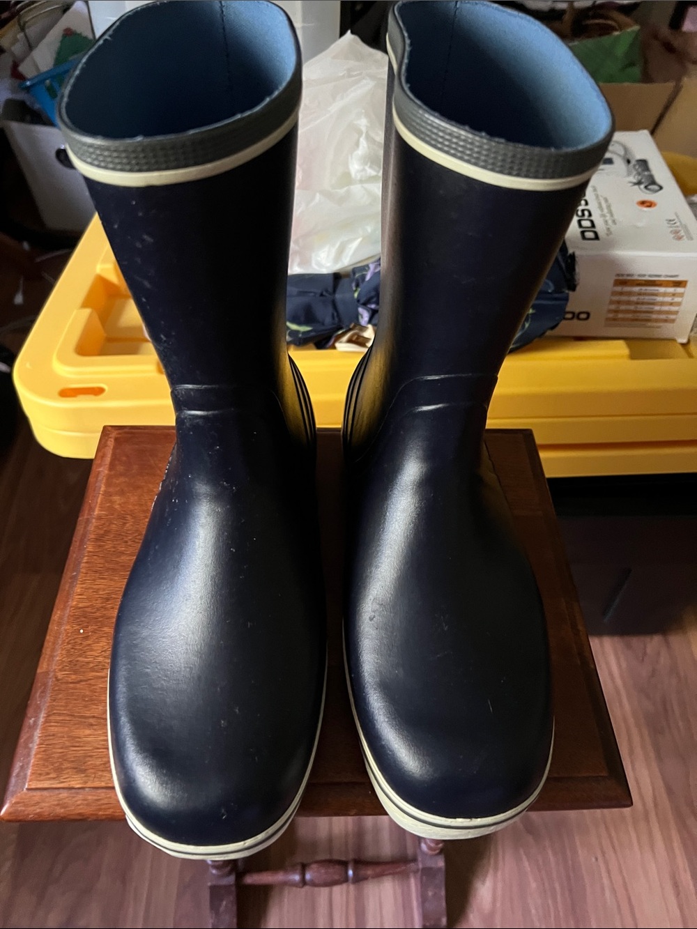 Men's Gill Navy Marine Boots - Classic Pull-On Style